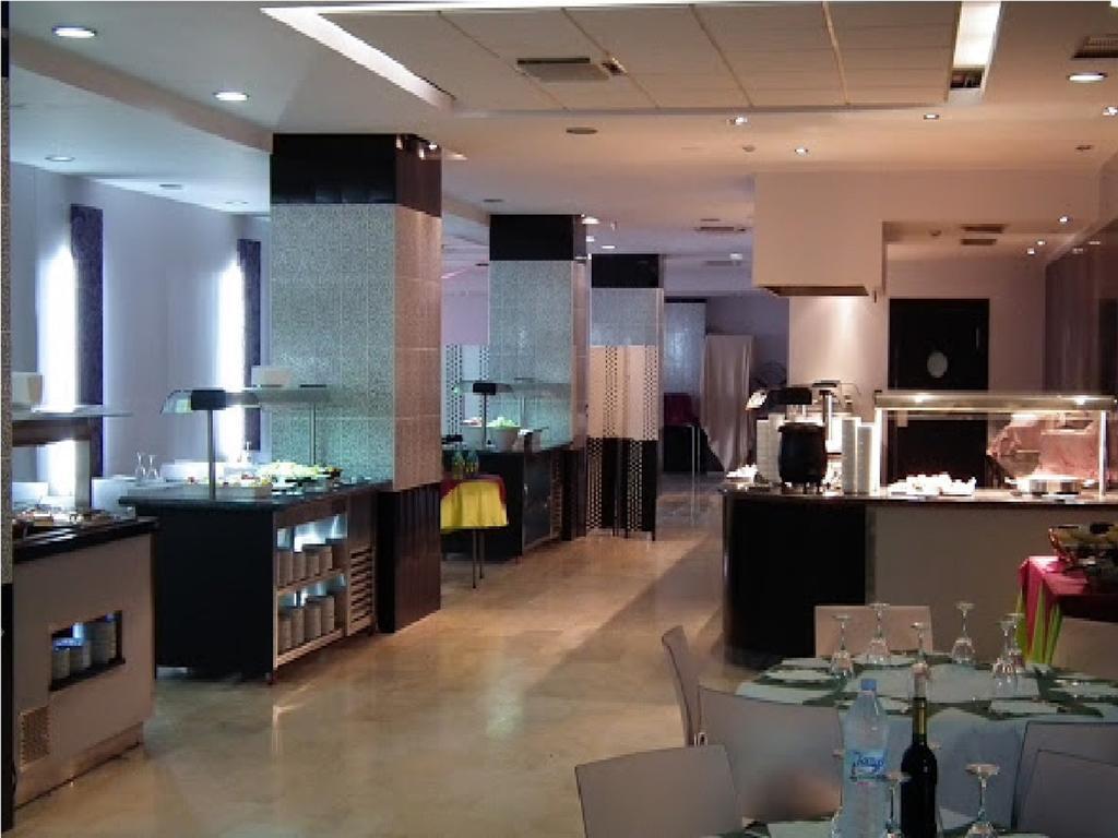 Puerto Rey Mar Appartement *